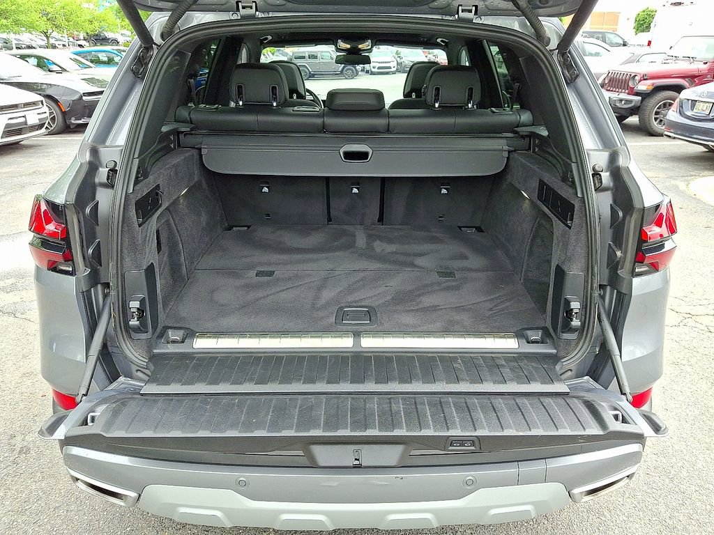 Used 2025 BMW X5 xDrive50e AWD/4WD image 33