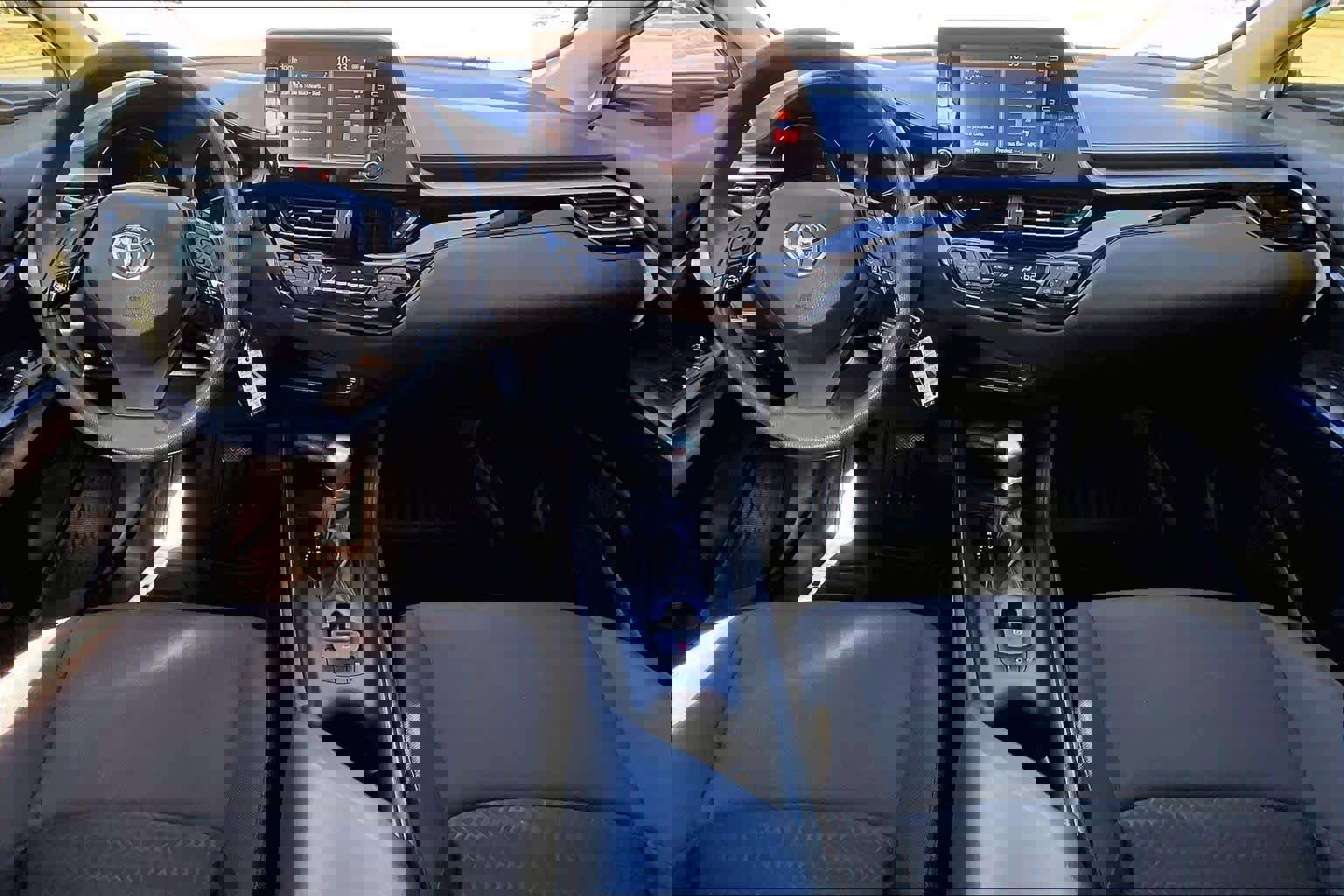 Used 2021 Toyota C-HR LE image 15