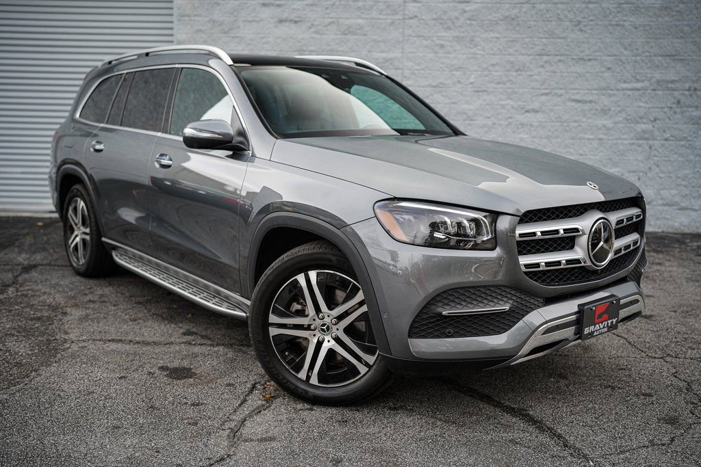 Used 2023 Mercedes-Benz GLS 450 4MATIC image 9