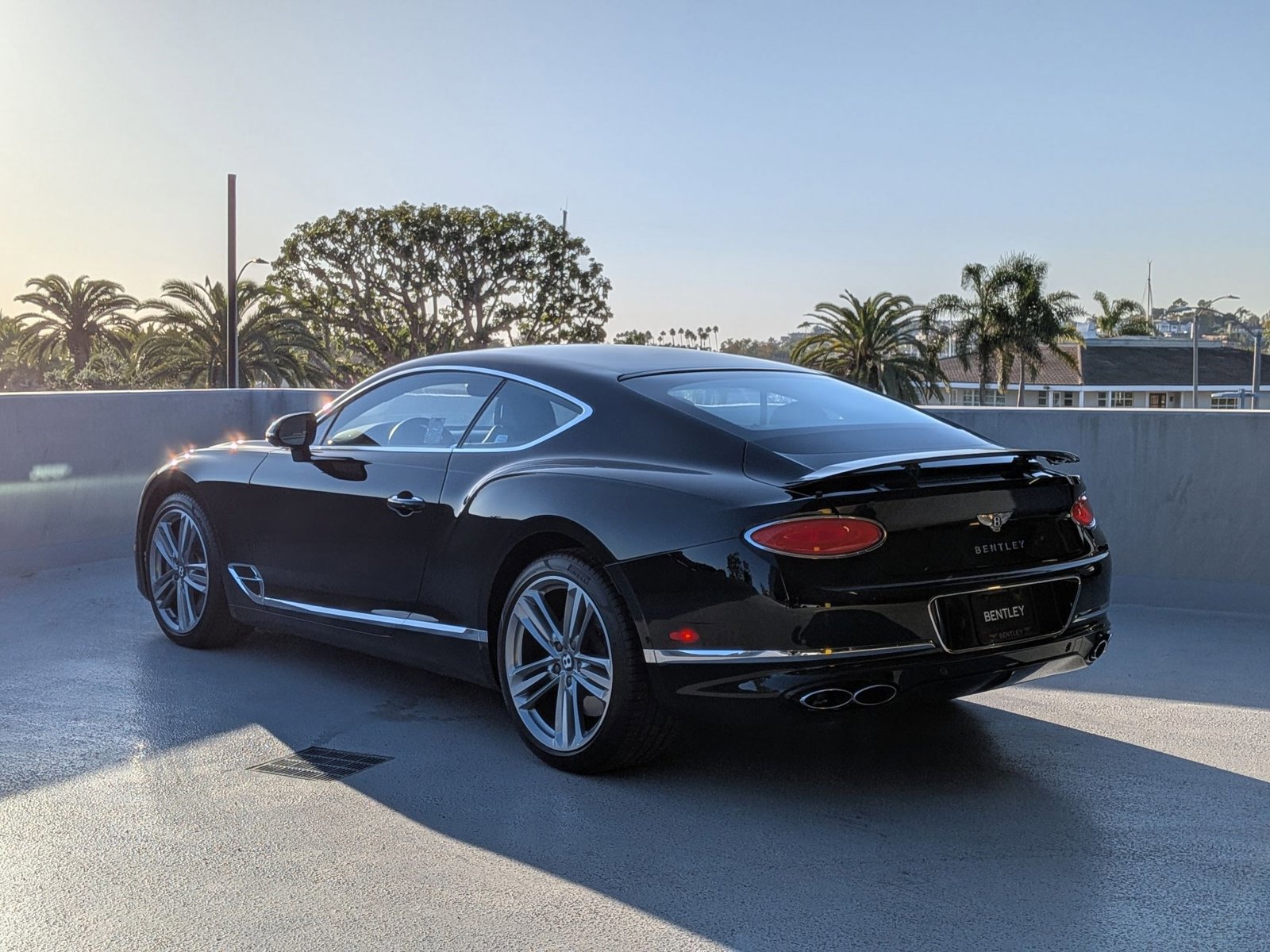 Certified 2023 Bentley Continental GT Mulliner image 3