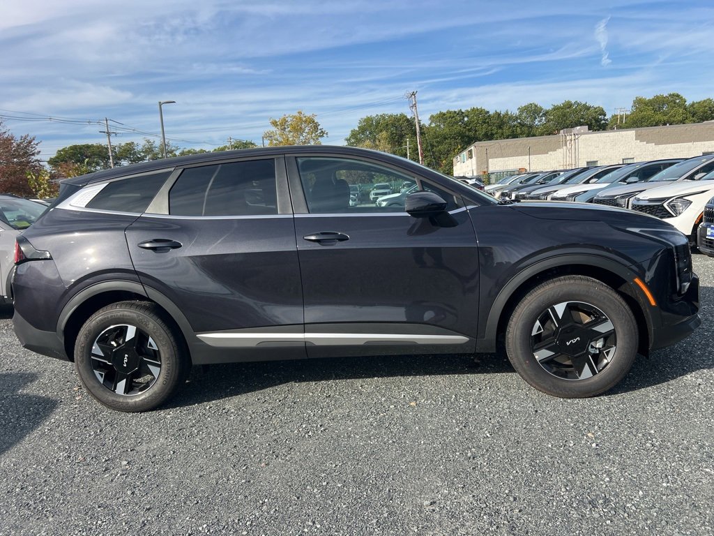 New 2026 Kia Sportage LX image 4
