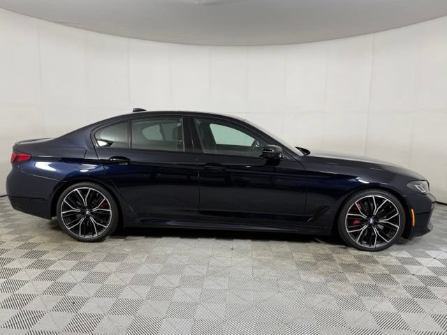 Used 2021 BMW M550i xDrive w/ Dynamic Handling Package AWD/4WD image 9