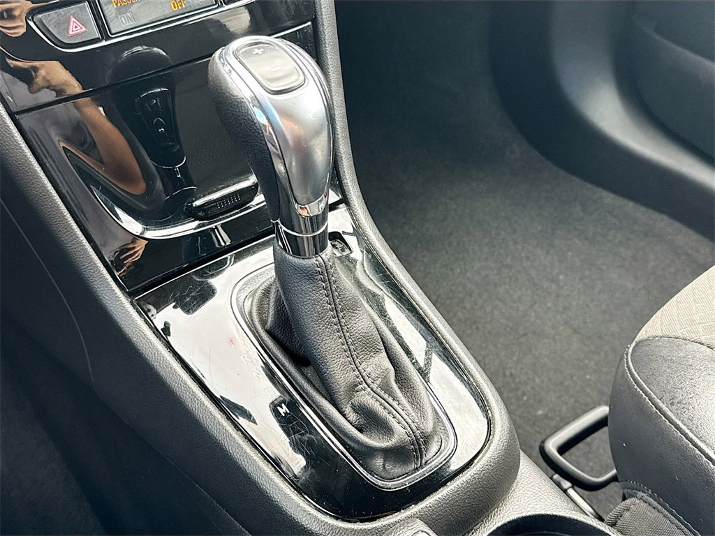 Used 2019 Buick Encore Preferred image 16