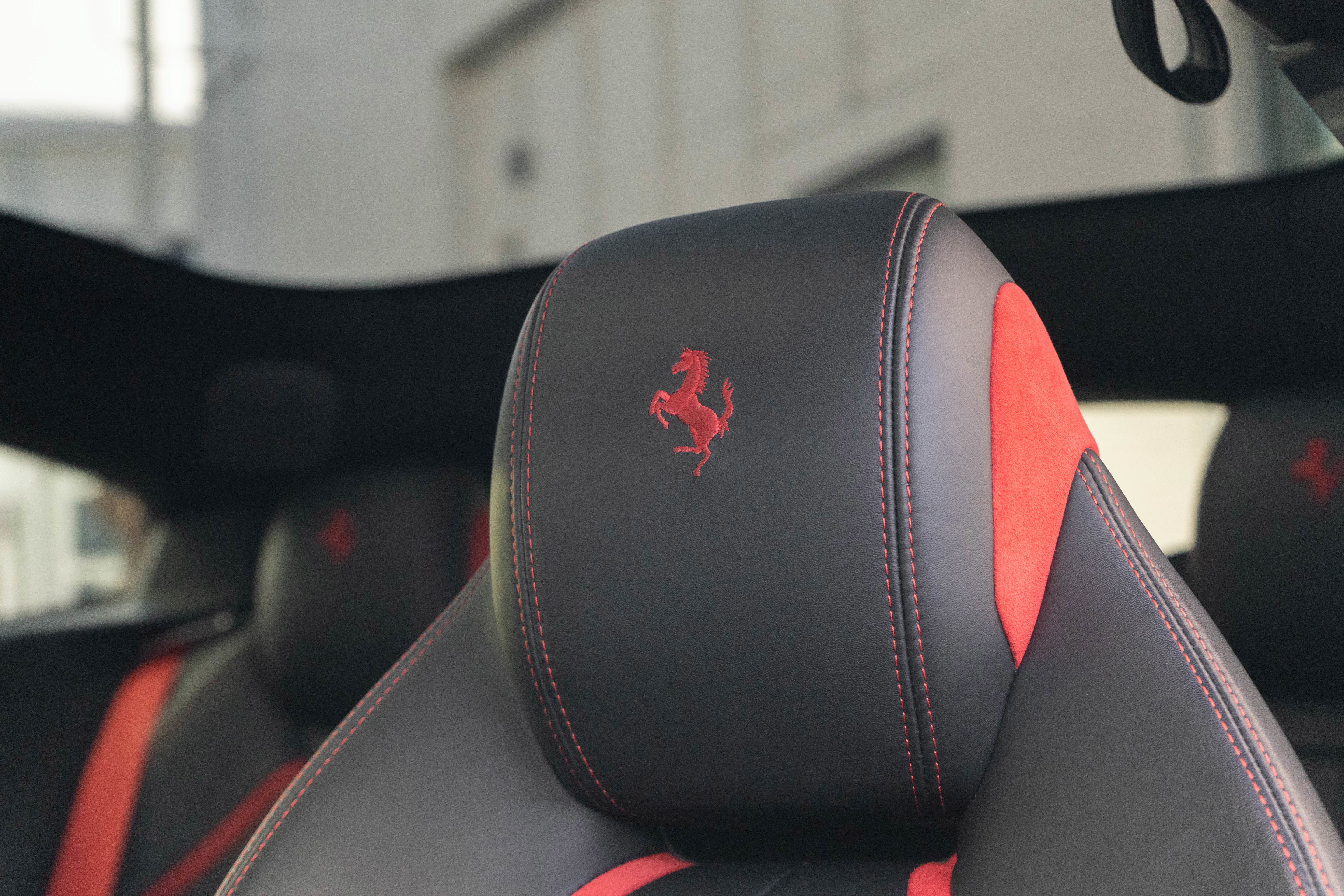 Used 2018 Ferrari GTC4Lusso T RWD image 11