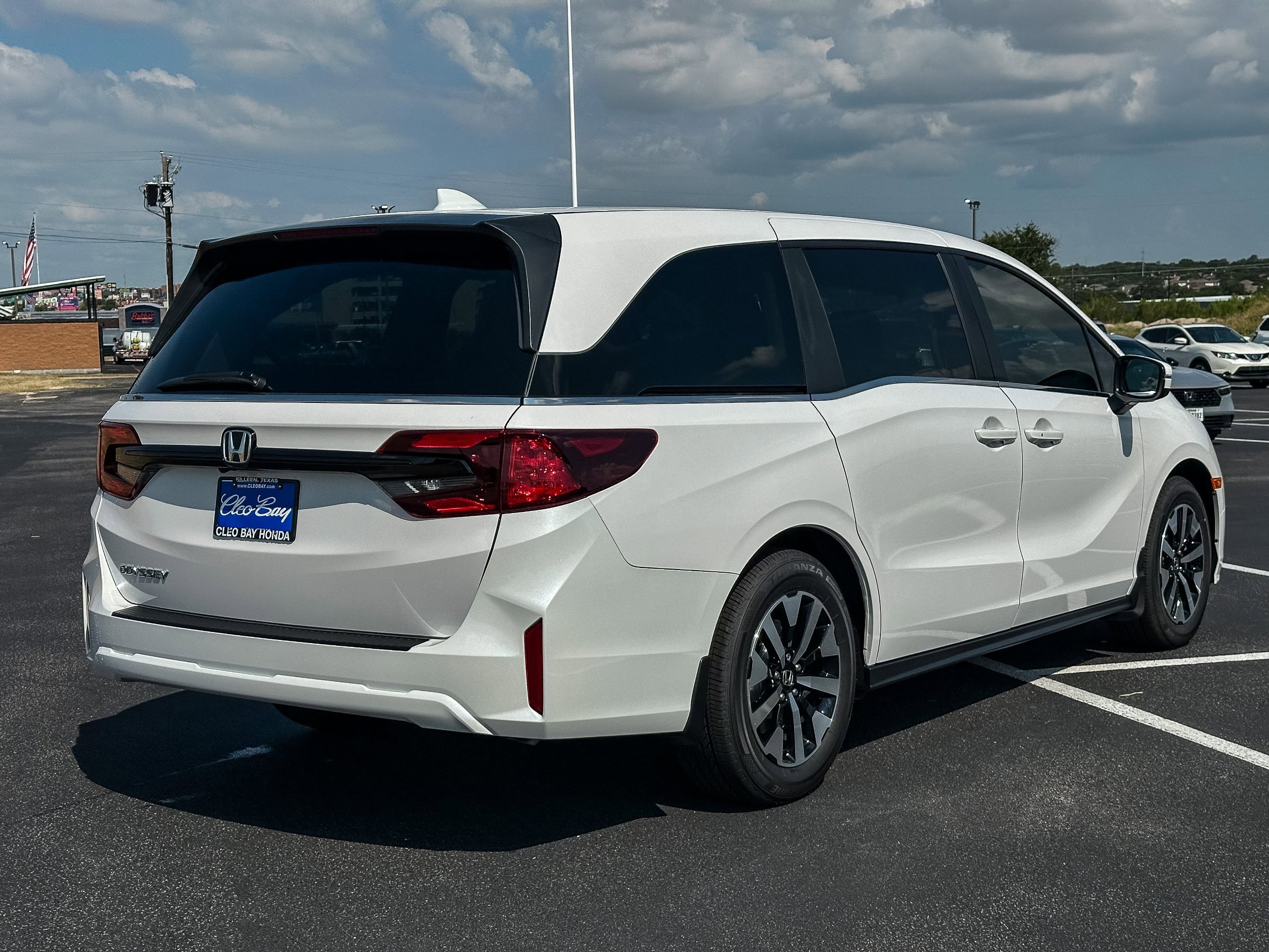 New 2026 Honda Odyssey EX-L image 5