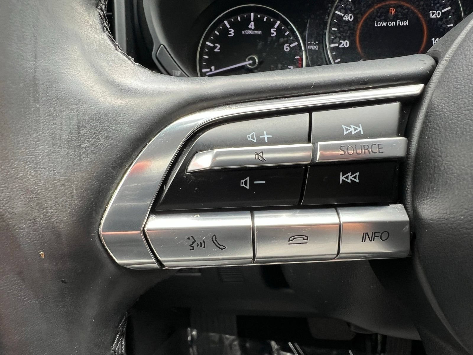 Used 2023 MAZDA CX-50 AWD 2.5 S w/ Cargo Package image 35