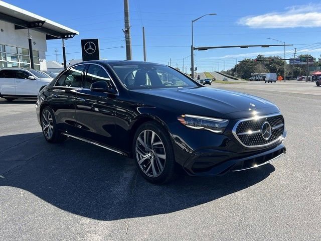 Used 2024 Mercedes-Benz E 350 4MATIC Sedan image 7