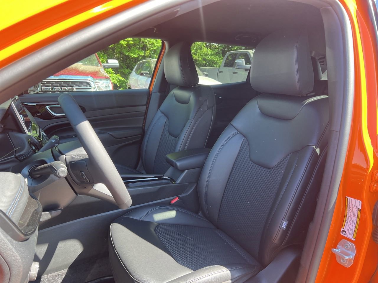 New 2026 Jeep Compass Latitude image 14