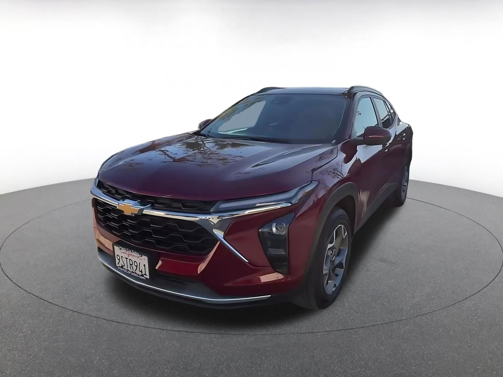 Used 2025 Chevrolet Trax LT image 7