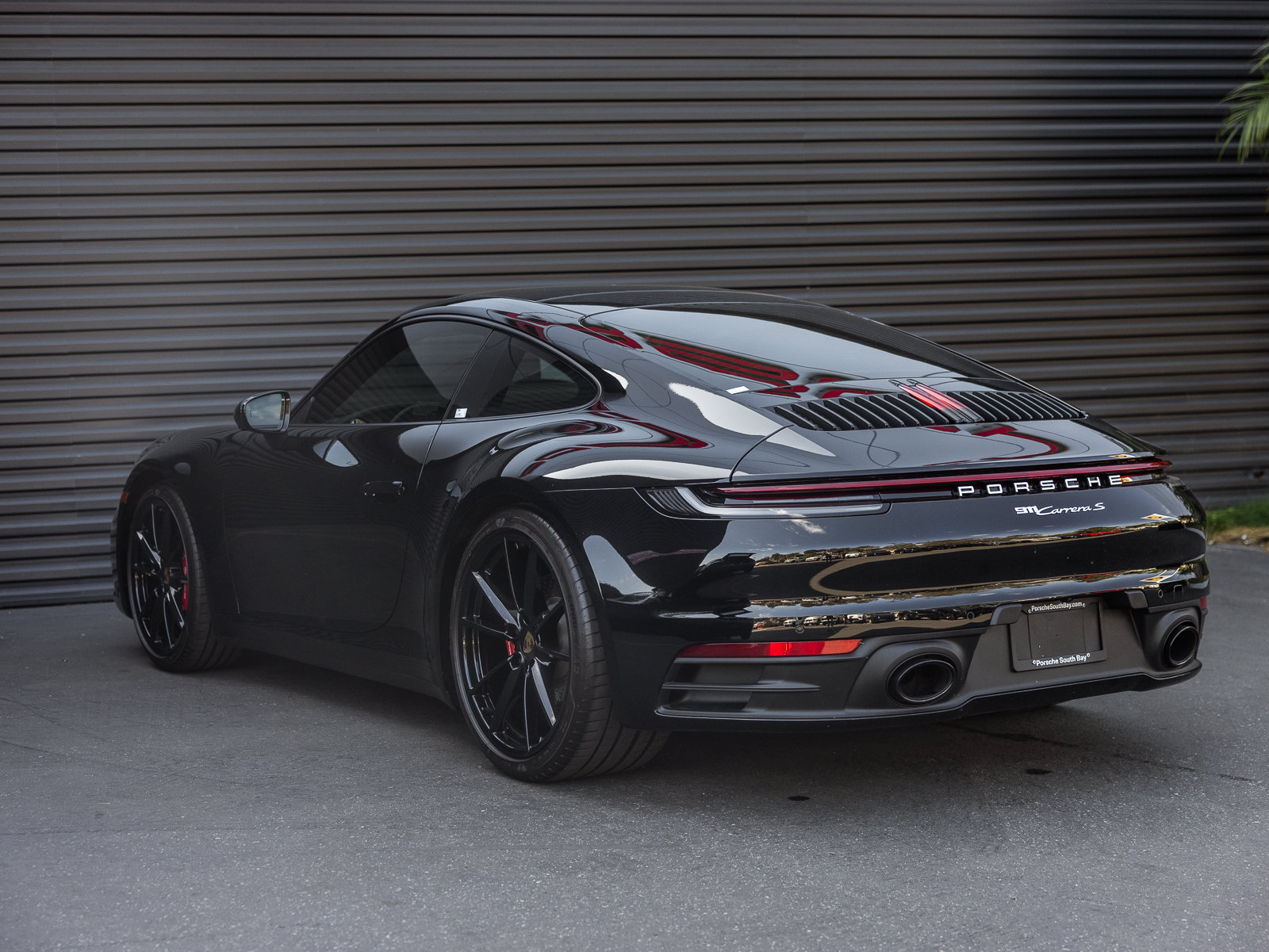 Certified 2024 Porsche 911 Carrera S RWD image 3