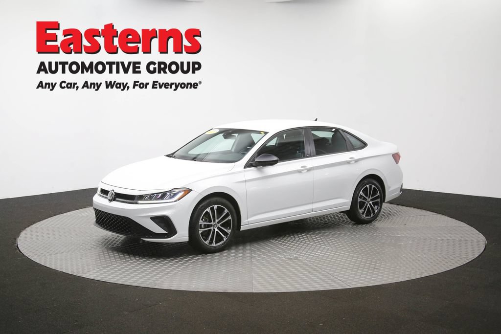 Used 2025 Volkswagen Jetta Sport FWD image 55
