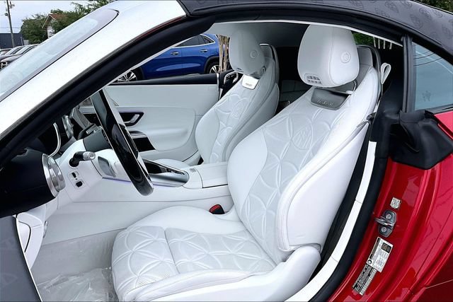 New 2026 Mercedes-Benz Maybach SL 680 image 8