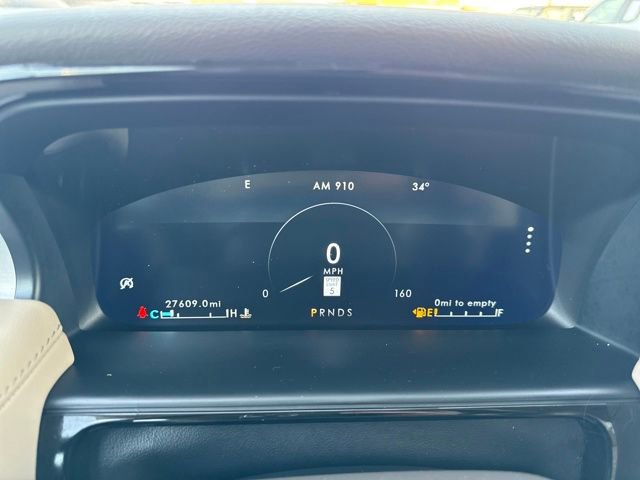 Certified 2023 Lincoln Nautilus AWD w/ Premium Package image 18