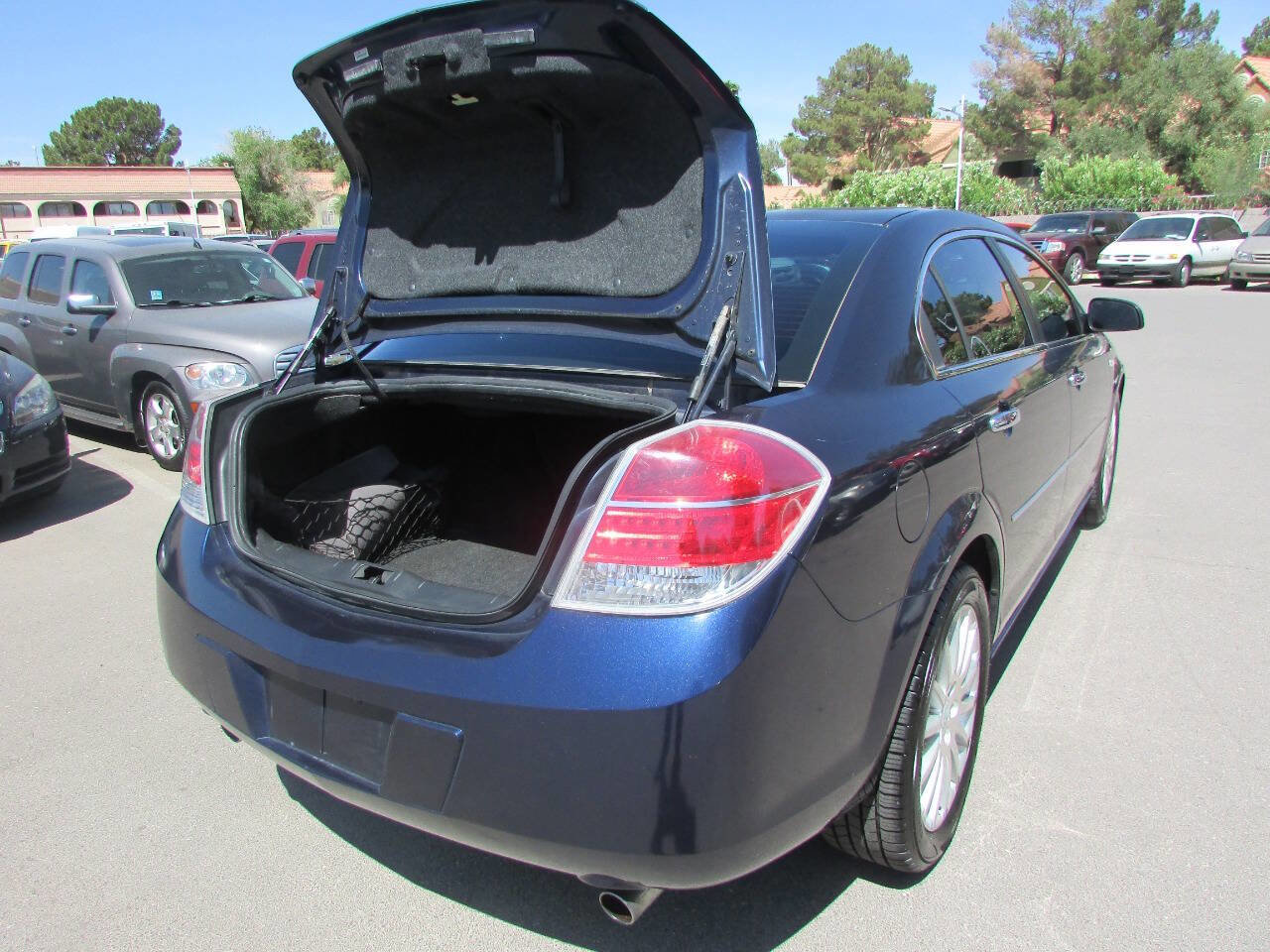 Used 2008 Saturn Aura XR w/ Premium Trim Package image 29