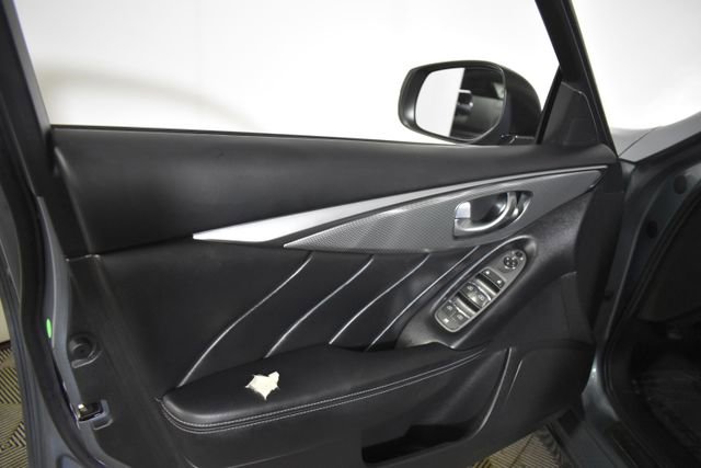Used 2016 INFINITI Q50 Premium RWD image 6