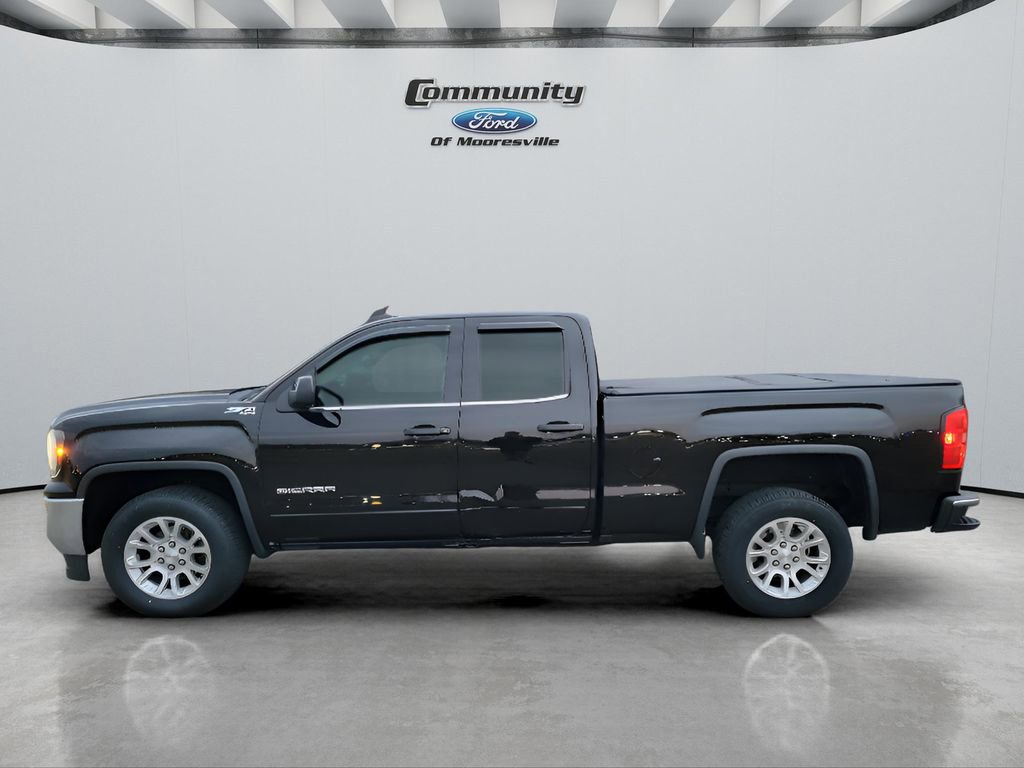Used 2017 GMC Sierra 1500 SLE w/ SLE Value Package image 5