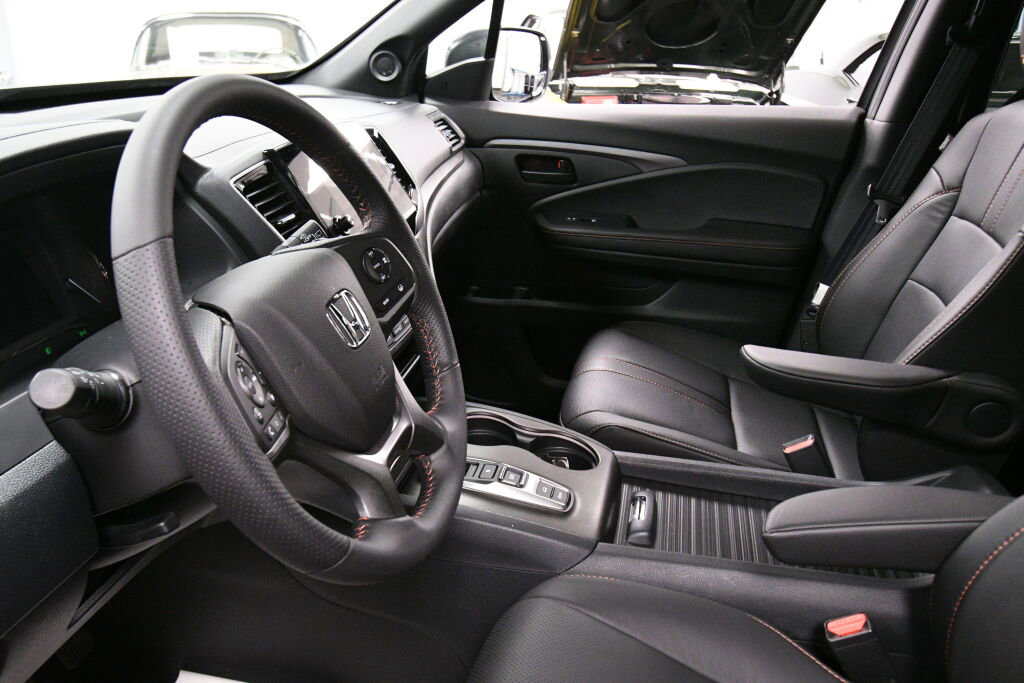 Used 2023 Honda Passport TrailSport image 20