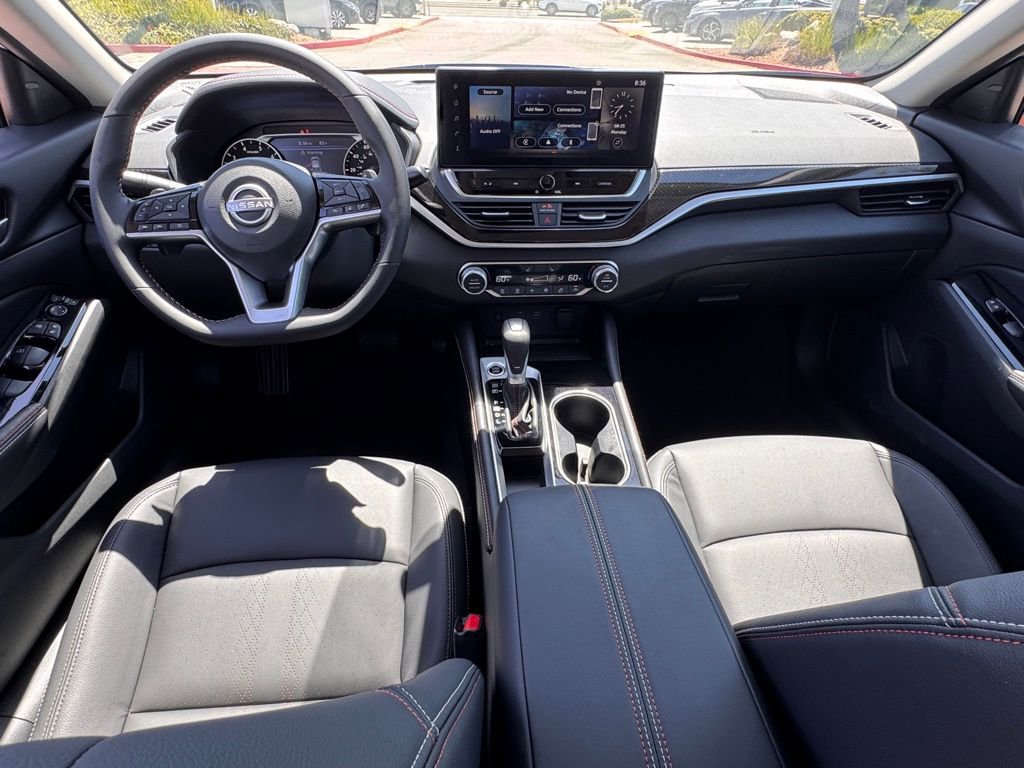 New 2025 Nissan Altima 2.5 SR w/ SR Premium Package image 11