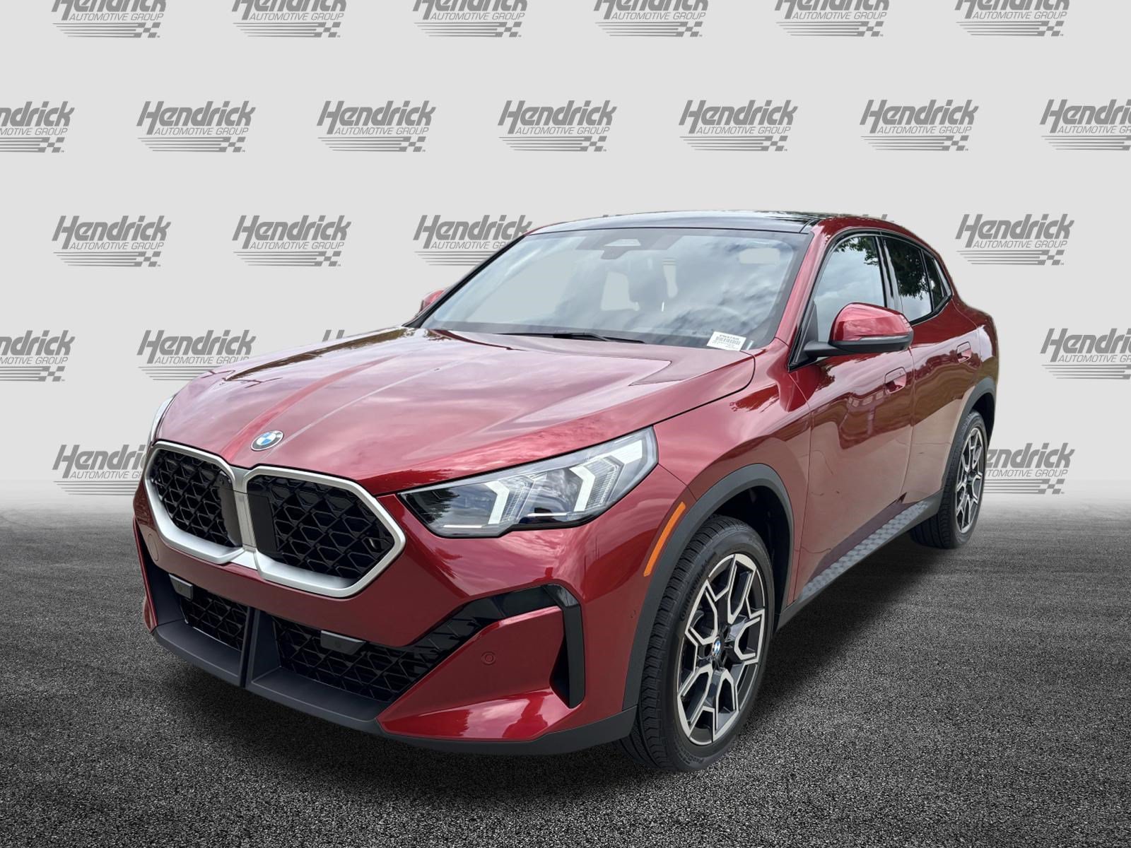 Certified 2025 BMW X2 xDrive28i AWD/4WD image 7