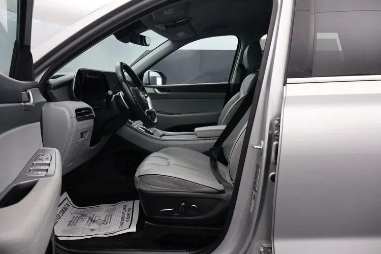 Used 2025 Hyundai Palisade SEL AWD/4WD image 11