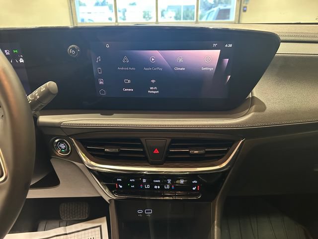 Used 2024 Buick Encore GX Avenir w/ Avenir Technology Package AWD/4WD image 12