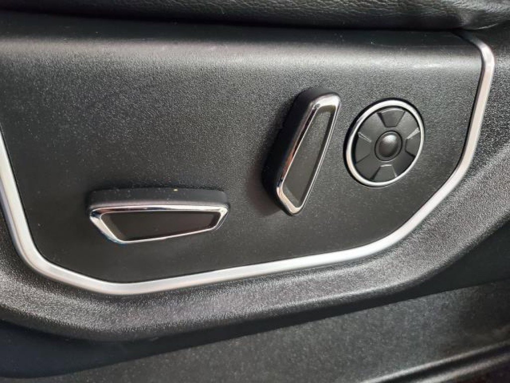 Used 2017 Ford F150 Limited w/ Trailer Tow Package AWD/4WD image 13