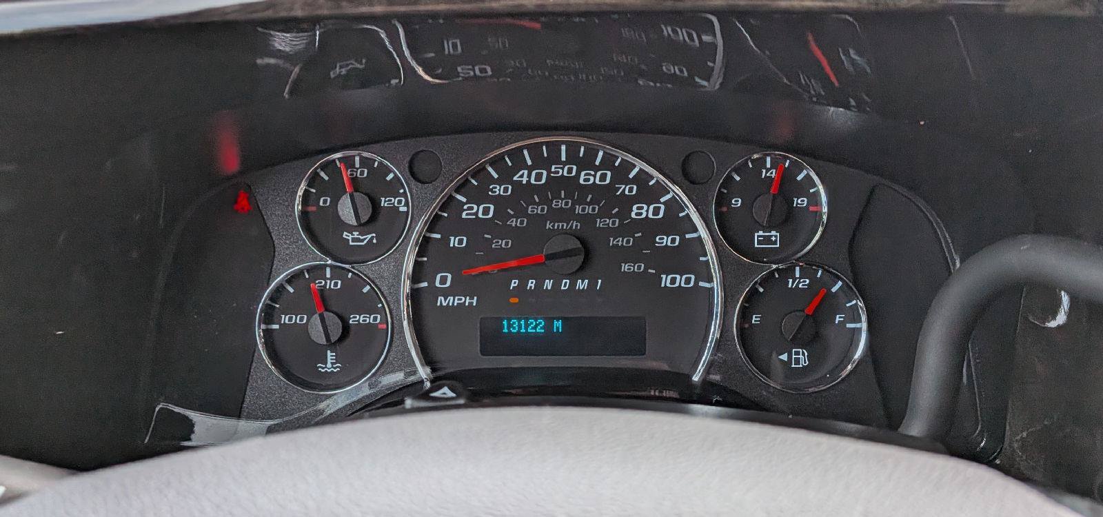 Used 2023 GMC Savana 2500 Extended RWD image 17