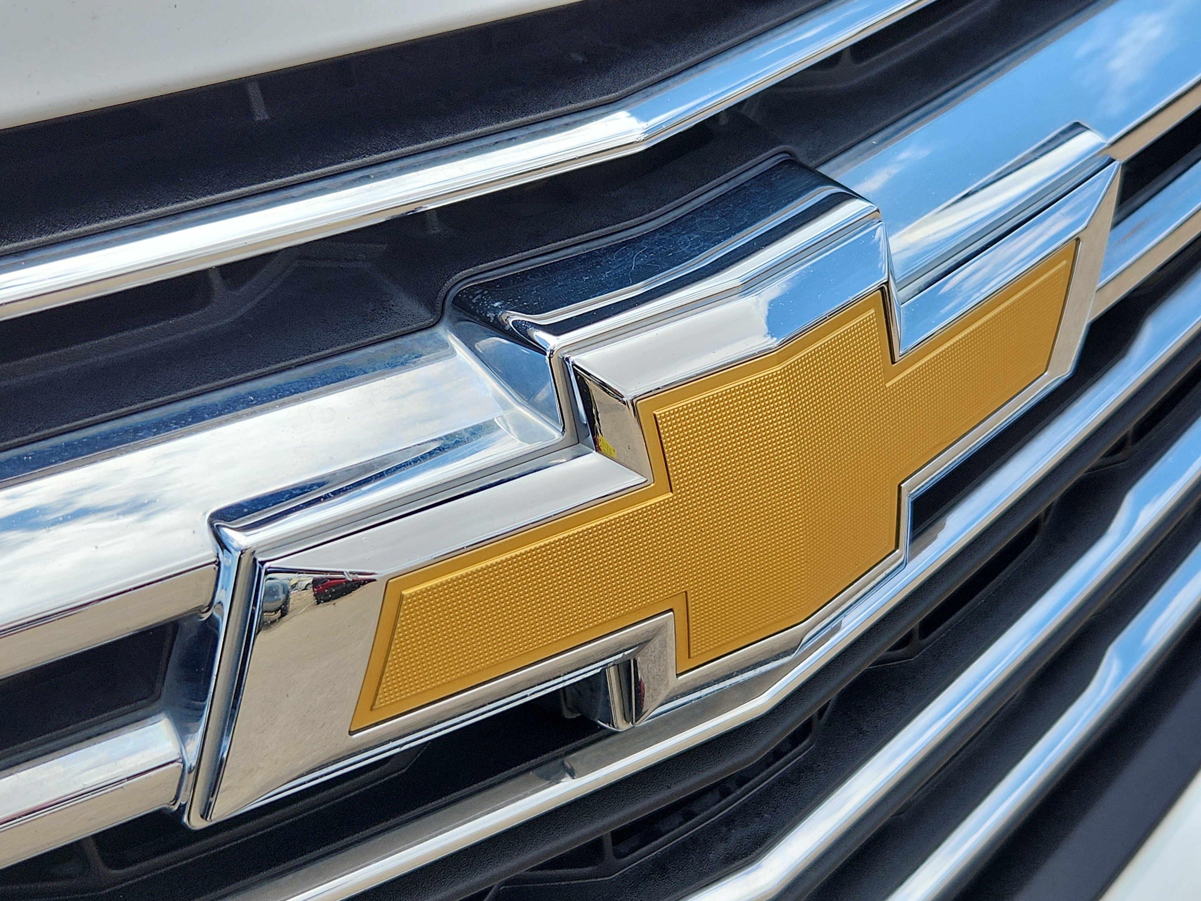 Used 2023 Chevrolet Traverse LT AWD/4WD image 21