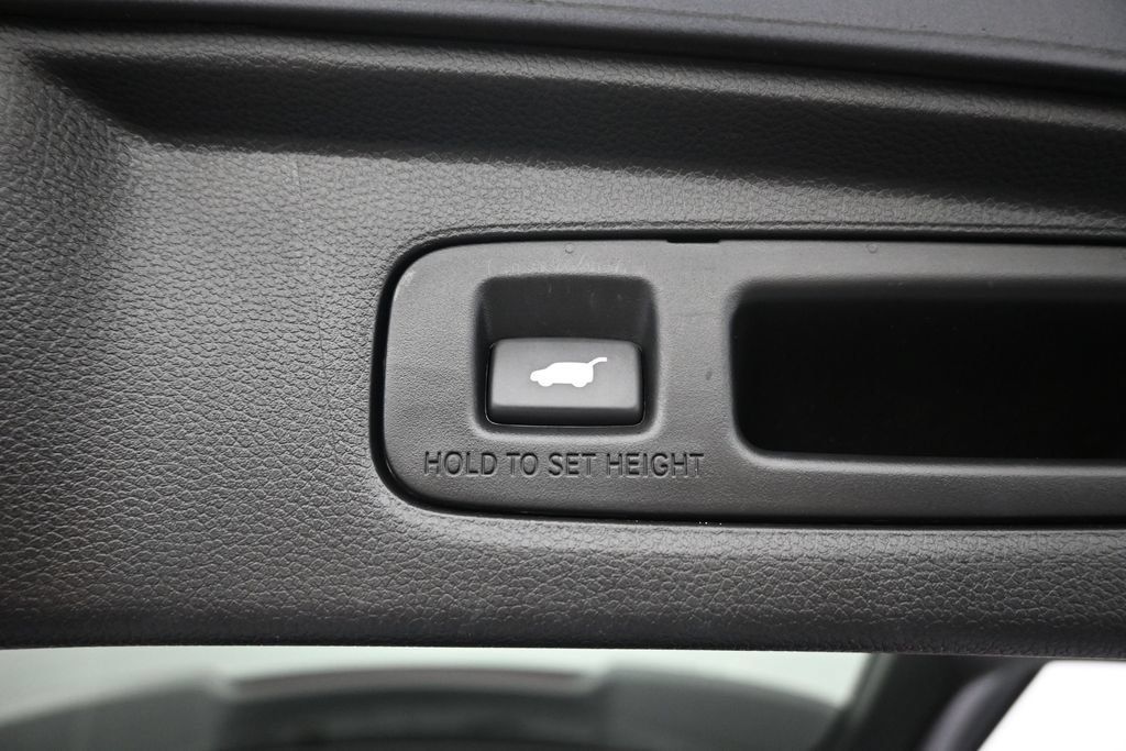 Used 2024 Honda CR-V EX-L image 29