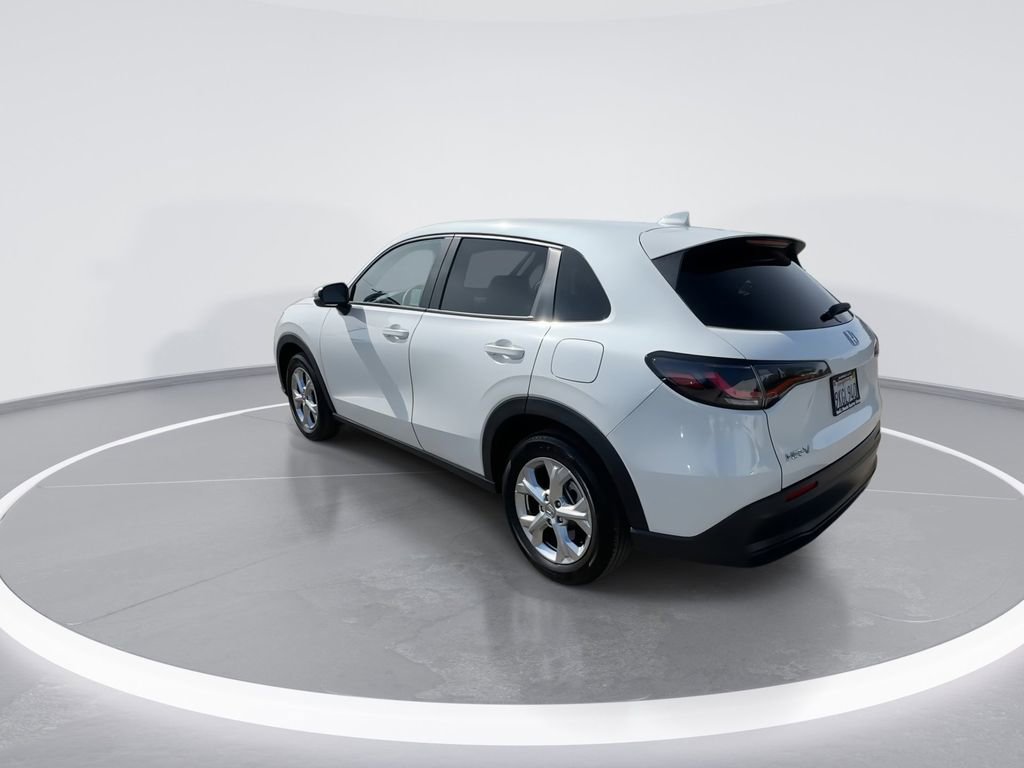 Certified 2024 Honda HR-V LX image 9