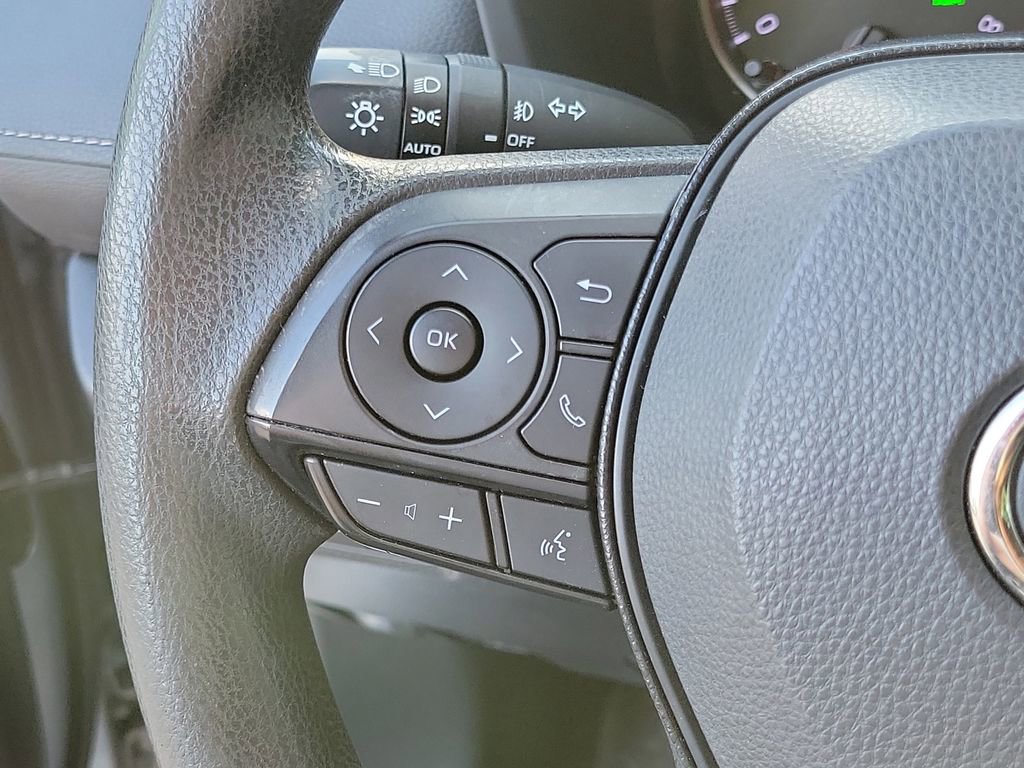 Used 2019 Toyota RAV4 XLE image 30