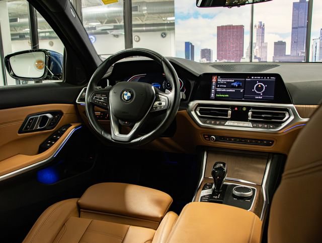 Used 2021 BMW 330i xDrive Sedan w/ Convenience Package AWD/4WD image 16