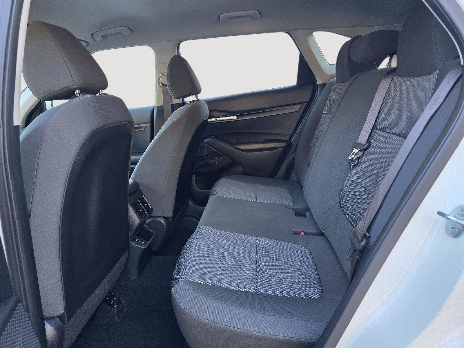 Used 2024 Kia Seltos LX image 13