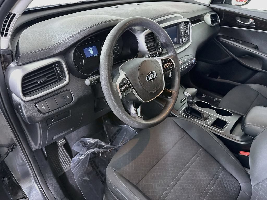 Used 2020 Kia Sorento FWD V6 image 16