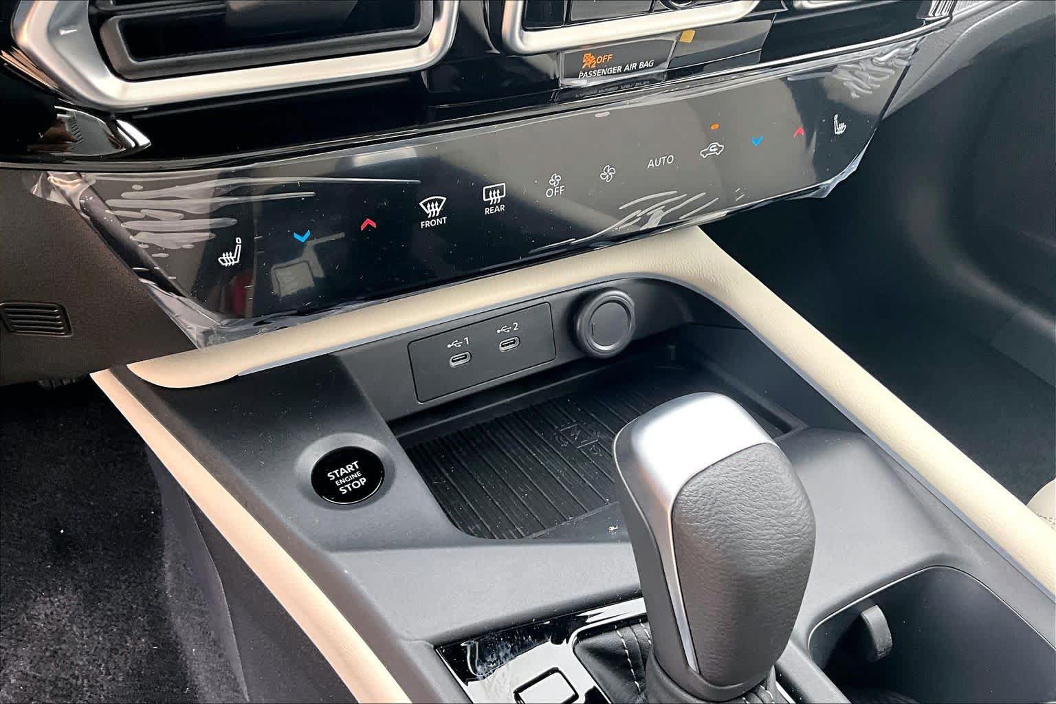 New 2026 Nissan Sentra SL w/ Floor Mat Package FWD image 14