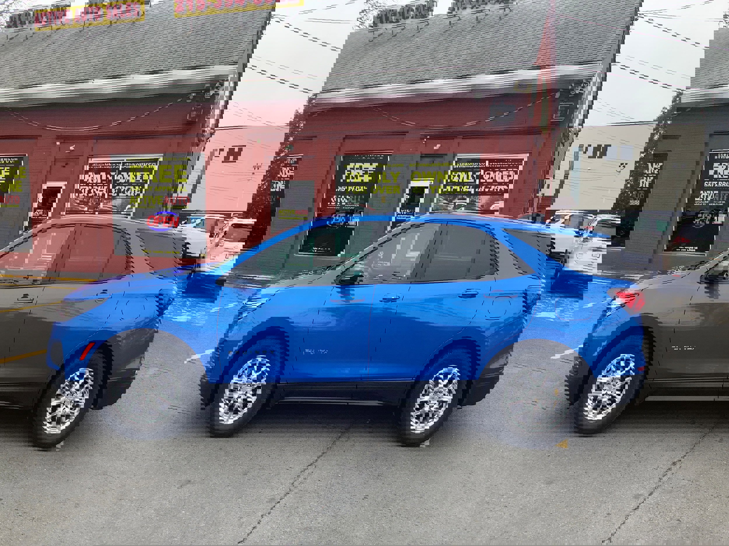 Used 2024 Chevrolet Equinox LS w/ LS Convenience Package image 4