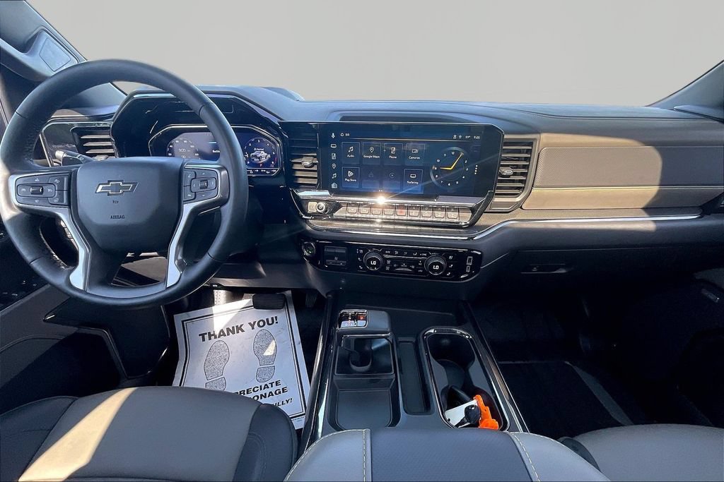 Used 2024 Chevrolet Silverado 1500 ZR2 w/ Technology Package AWD/4WD image 9
