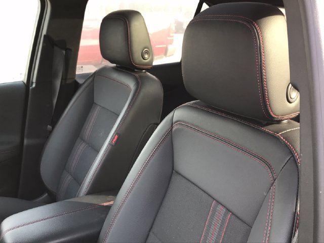 Used 2022 Chevrolet Equinox RS w/ LPO, Floor Liner Package AWD/4WD image 31