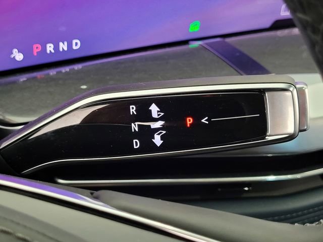 New 2025 Cadillac Escalade IQ Sport 2 w/ LPO, ONYX Package image 19