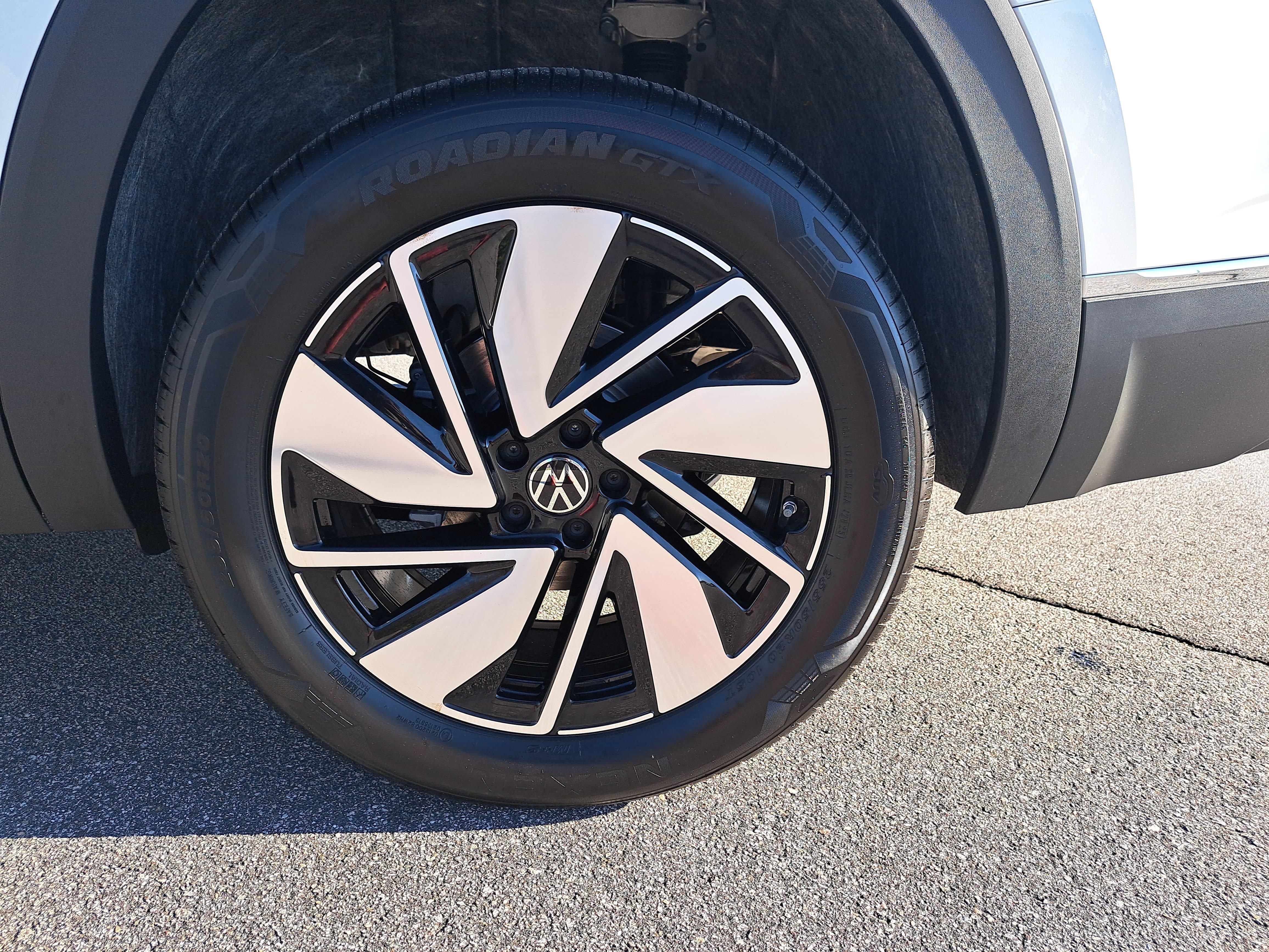 New 2026 Volkswagen Atlas SEL AWD/4WD image 33