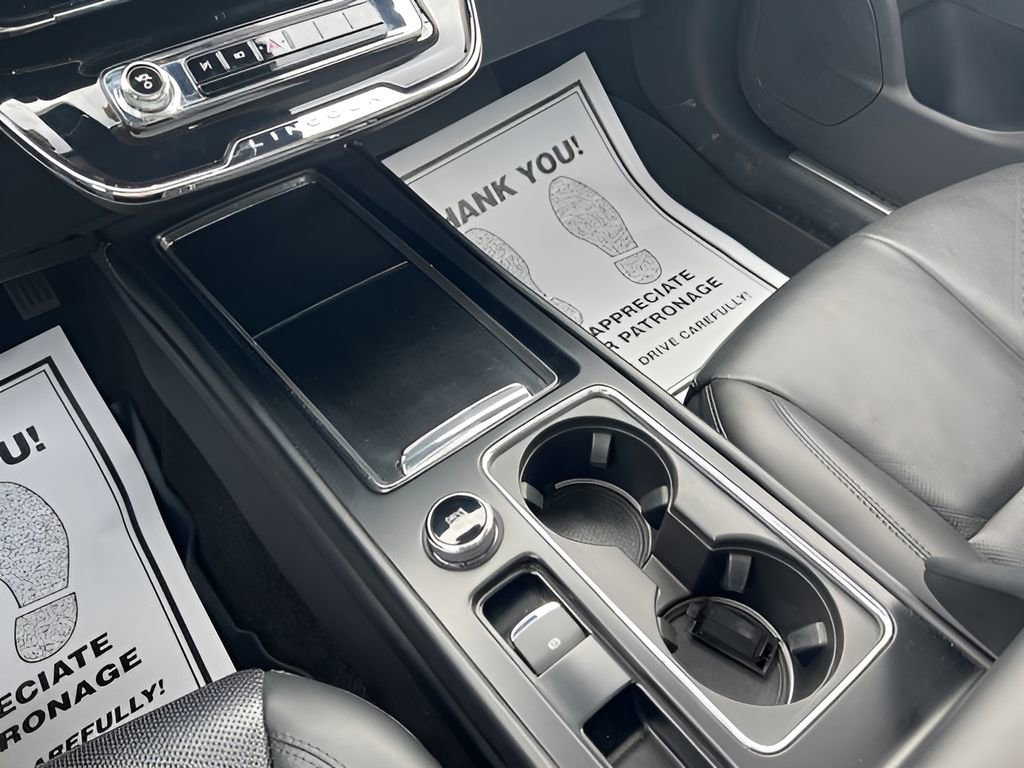 Used 2023 Lincoln Corsair Reserve w/ Equipment Group 201A image 29