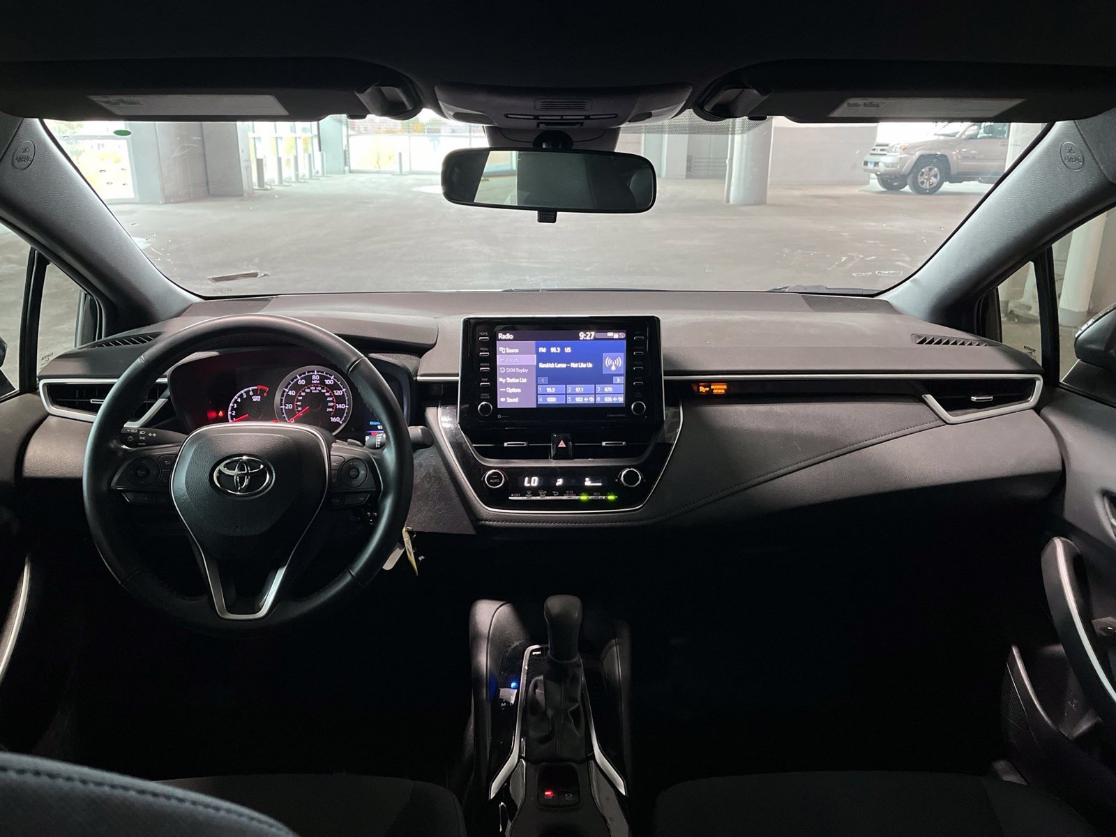 Used 2021 Toyota Corolla SE FWD image 32