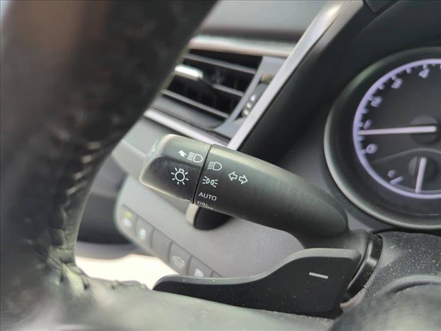 Certified 2023 Toyota Camry SE FWD image 16