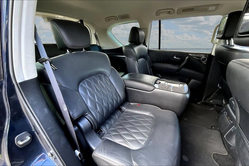 Used 2022 Nissan Armada Platinum w/ Captain's Chairs Package RWD image 24