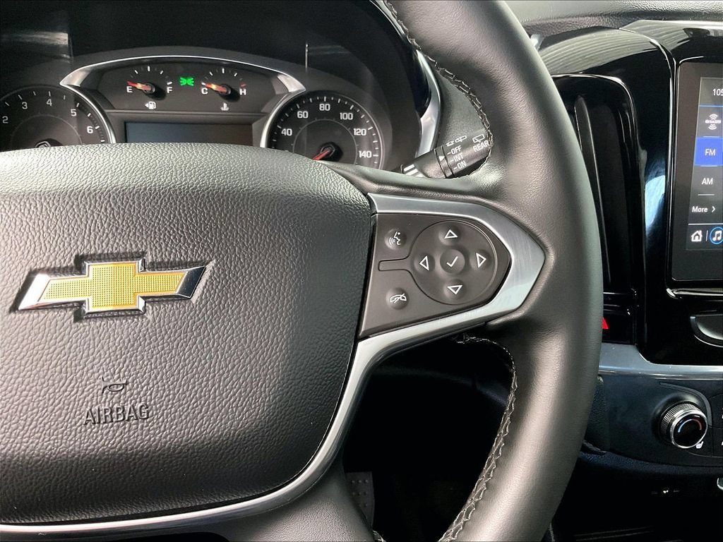 Used 2023 Chevrolet Traverse LT AWD/4WD image 24