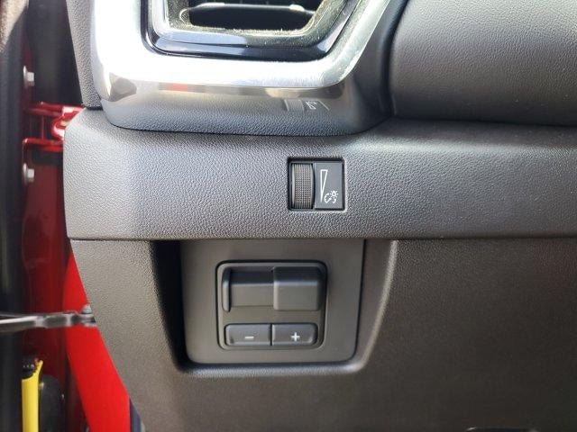 New 2026 GMC Canyon Elevation w/ Convenience Package RWD image 30