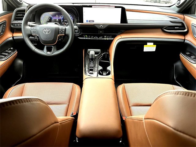 New 2025 Toyota Crown Signia image 23