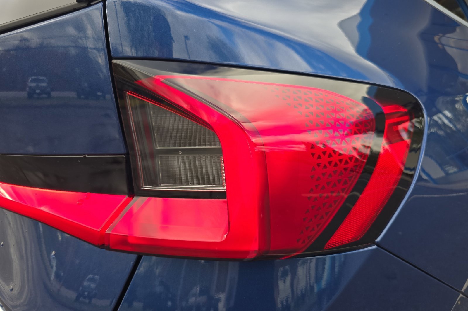 Used 2024 BMW X1 xDrive28i w/ Premium Package image 32