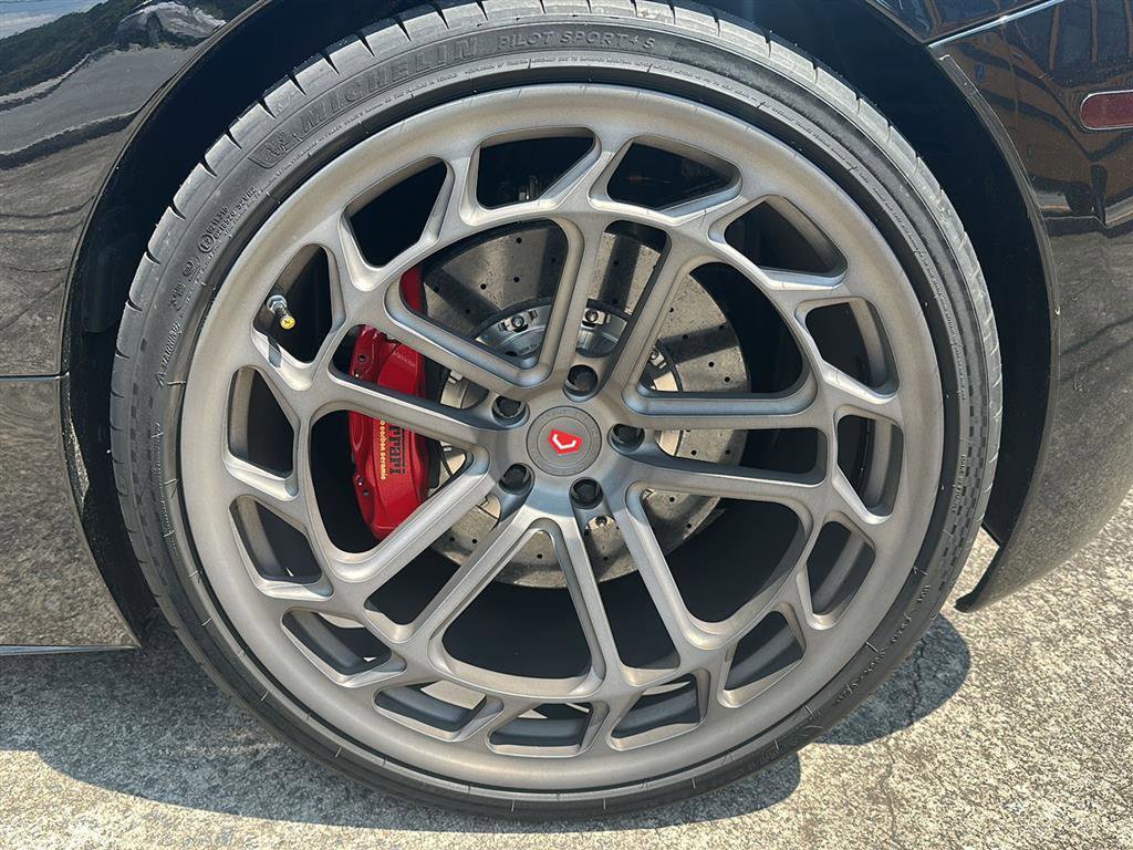 Used 2014 Ferrari 458 Spider image 8