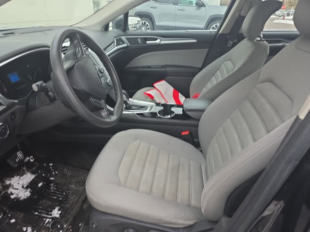 Used 2014 Ford Fusion S image 7